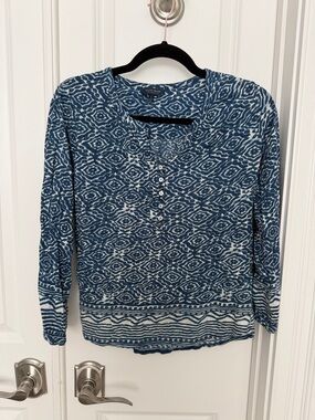 Lucky Brand Blue Patterned Long-Sleeve Henley Top with Button Placket